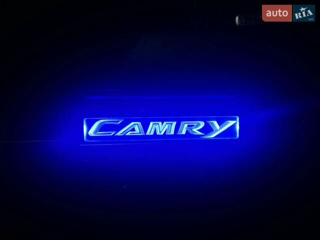 Чорний Тойота Камрі, об'ємом двигуна 2.49 л та пробігом 216 тис. км за 13200 $, фото 29 на Automoto.ua