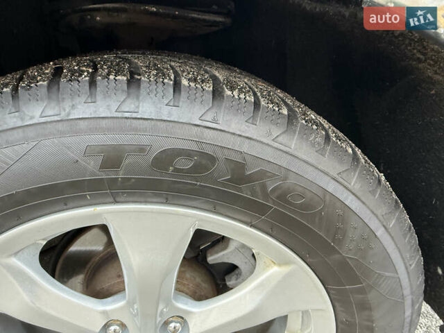 Черный Тойота Камри, объемом двигателя 2.5 л и пробегом 200 тыс. км за 12200 $, фото 23 на Automoto.ua