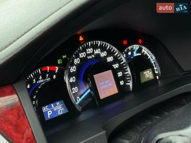 Черный Тойота Камри, объемом двигателя 2.5 л и пробегом 257 тыс. км за 13990 $, фото 16 на Automoto.ua