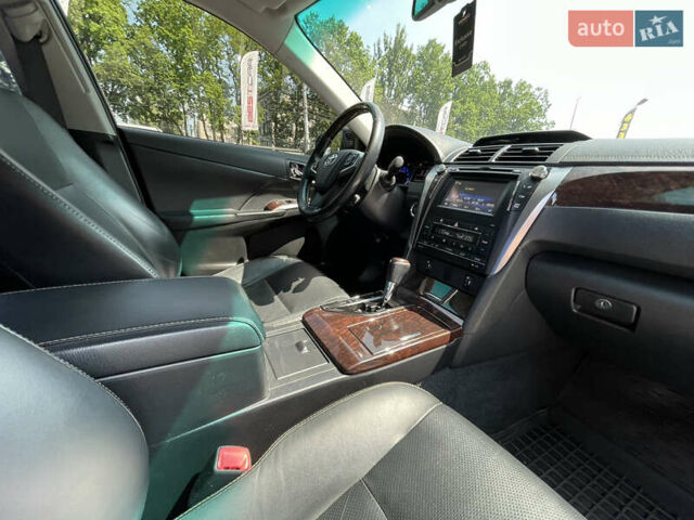 Черный Тойота Камри, объемом двигателя 2.5 л и пробегом 215 тыс. км за 16900 $, фото 33 на Automoto.ua