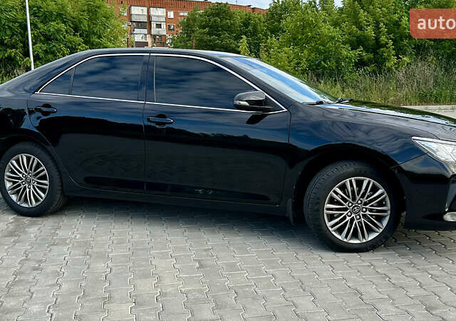 Чорний Тойота Камрі, об'ємом двигуна 2.49 л та пробігом 182 тис. км за 14999 $, фото 5 на Automoto.ua