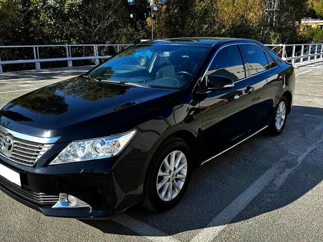 Черный Тойота Камри, объемом двигателя 2.5 л и пробегом 128 тыс. км за 15000 $, фото 7 на Automoto.ua