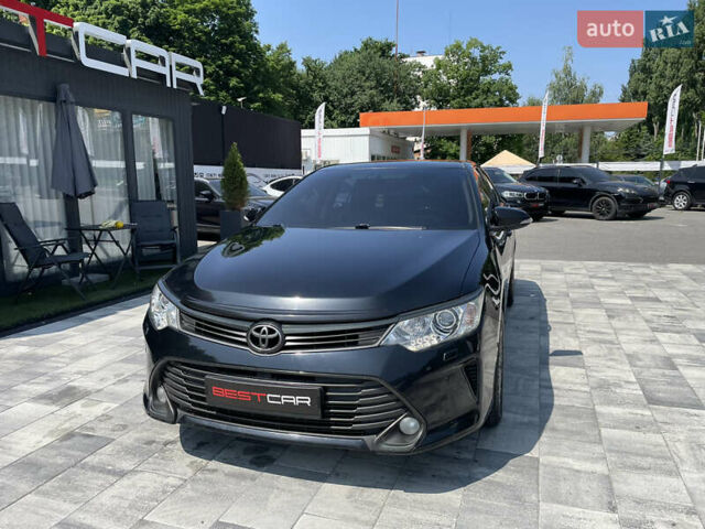 Черный Тойота Камри, объемом двигателя 2.5 л и пробегом 215 тыс. км за 16900 $, фото 5 на Automoto.ua
