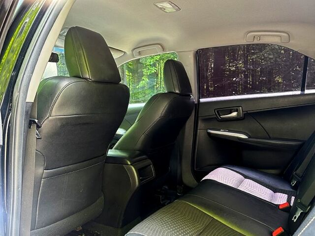 Черный Тойота Камри, объемом двигателя 2.5 л и пробегом 180 тыс. км за 12400 $, фото 5 на Automoto.ua