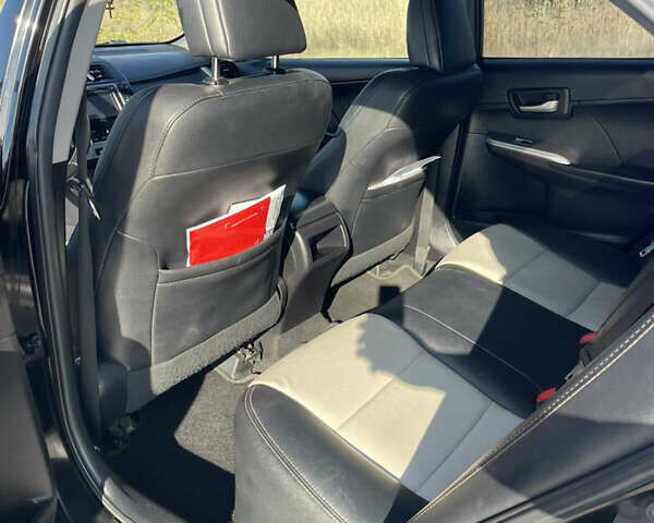 Черный Тойота Камри, объемом двигателя 2.49 л и пробегом 237 тыс. км за 12300 $, фото 14 на Automoto.ua