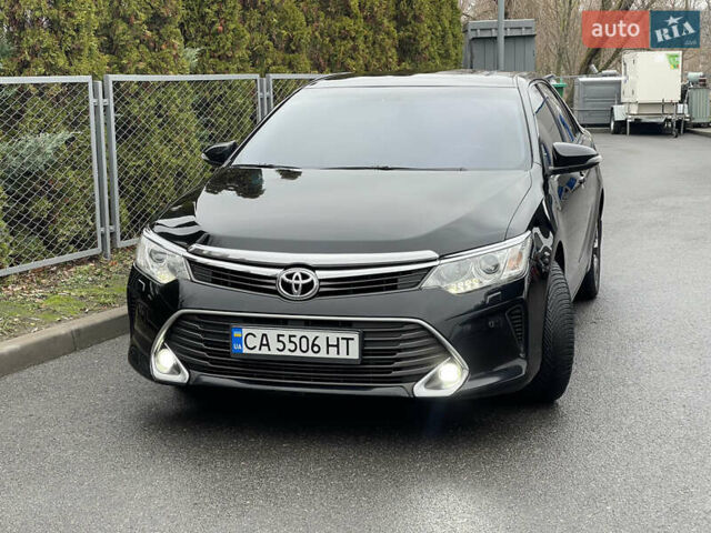 Черный Тойота Камри, объемом двигателя 2.49 л и пробегом 199 тыс. км за 16400 $, фото 3 на Automoto.ua