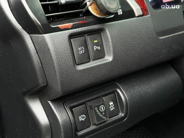 Черный Тойота Камри, объемом двигателя 2.5 л и пробегом 257 тыс. км за 13990 $, фото 17 на Automoto.ua