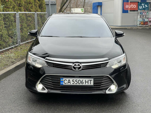 Черный Тойота Камри, объемом двигателя 2.49 л и пробегом 199 тыс. км за 16400 $, фото 2 на Automoto.ua