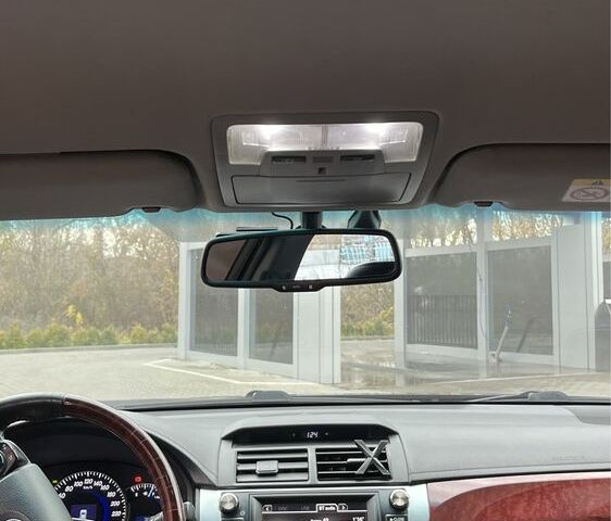 Черный Тойота Камри, объемом двигателя 2.5 л и пробегом 257 тыс. км за 15400 $, фото 3 на Automoto.ua