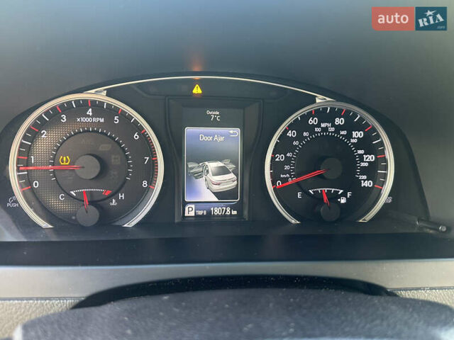 Чорний Тойота Камрі, об'ємом двигуна 2.49 л та пробігом 250 тис. км за 14500 $, фото 6 на Automoto.ua