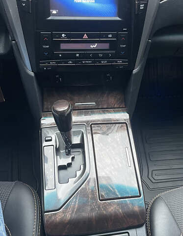 Черный Тойота Камри, объемом двигателя 2.49 л и пробегом 199 тыс. км за 16400 $, фото 10 на Automoto.ua