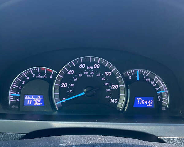 Чорний Тойота Камрі, об'ємом двигуна 2.49 л та пробігом 190 тис. км за 12250 $, фото 6 на Automoto.ua