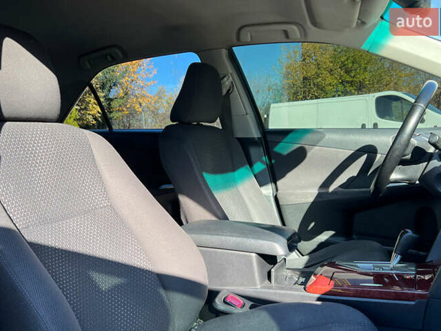 Черный Тойота Камри, объемом двигателя 2.49 л и пробегом 260 тыс. км за 13750 $, фото 16 на Automoto.ua