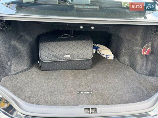 Черный Тойота Камри, объемом двигателя 2.49 л и пробегом 195 тыс. км за 11250 $, фото 20 на Automoto.ua