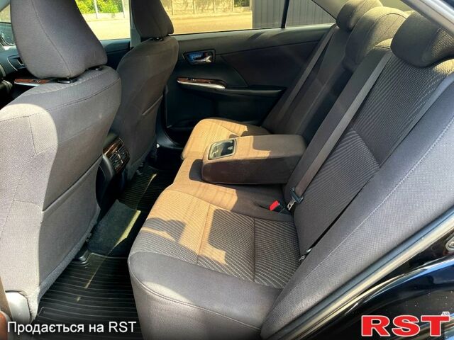 Черный Тойота Камри, объемом двигателя 2.5 л и пробегом 188 тыс. км за 14500 $, фото 3 на Automoto.ua