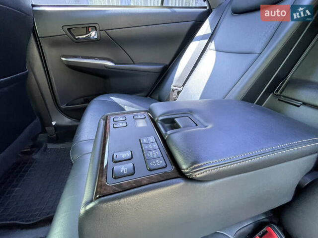 Черный Тойота Камри, объемом двигателя 2.5 л и пробегом 215 тыс. км за 16900 $, фото 26 на Automoto.ua