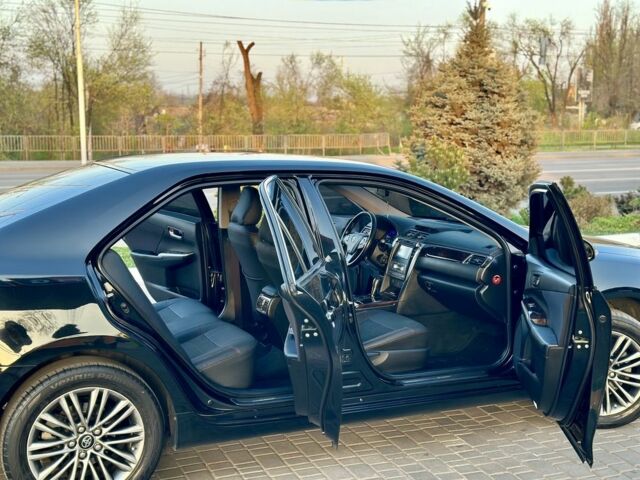 Черный Тойота Камри, объемом двигателя 0.25 л и пробегом 160 тыс. км за 17200 $, фото 7 на Automoto.ua