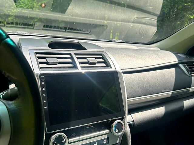 Черный Тойота Камри, объемом двигателя 2.5 л и пробегом 180 тыс. км за 12400 $, фото 2 на Automoto.ua