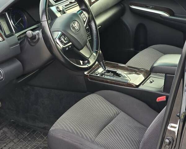 Черный Тойота Камри, объемом двигателя 2.49 л и пробегом 206 тыс. км за 14300 $, фото 7 на Automoto.ua