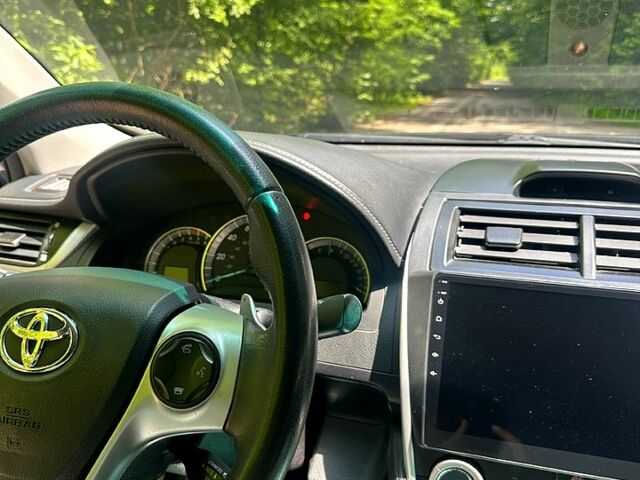 Черный Тойота Камри, объемом двигателя 2.5 л и пробегом 180 тыс. км за 12400 $, фото 3 на Automoto.ua