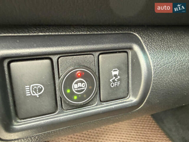 Черный Тойота Камри, объемом двигателя 2.5 л и пробегом 153 тыс. км за 16700 $, фото 33 на Automoto.ua