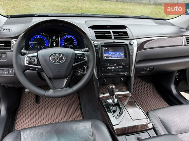 Черный Тойота Камри, объемом двигателя 2.5 л и пробегом 153 тыс. км за 16700 $, фото 25 на Automoto.ua