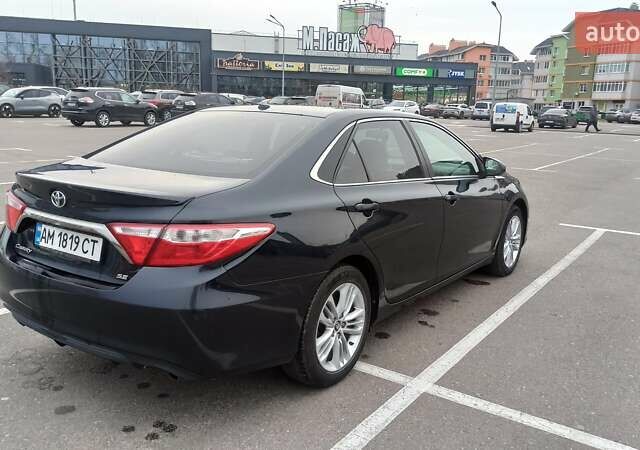 Чорний Тойота Камрі, об'ємом двигуна 2.49 л та пробігом 195 тис. км за 12100 $, фото 4 на Automoto.ua