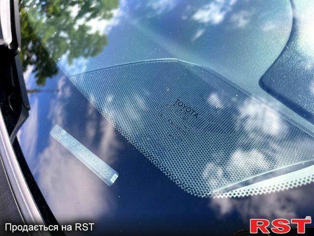 Черный Тойота Камри, объемом двигателя 2.5 л и пробегом 188 тыс. км за 14500 $, фото 4 на Automoto.ua