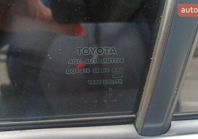 Чорний Тойота Камрі, об'ємом двигуна 2.49 л та пробігом 195 тис. км за 12100 $, фото 10 на Automoto.ua