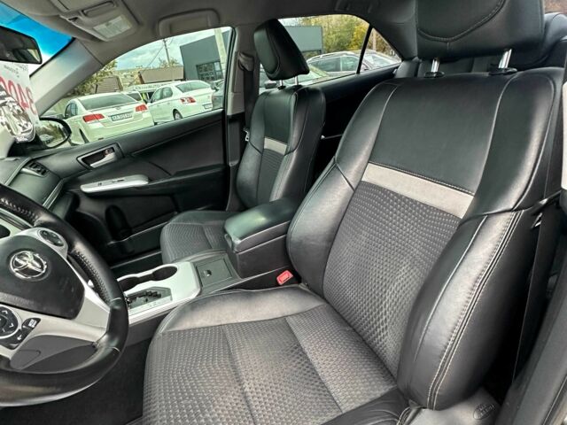 Тойота Камри 2014 в Кривом Роге на Automoto.ua Черный Тойота Камри, объемом двигателя 2.5 л и пробегом 221 тыс. км за 9800 $, фото 15 на Automoto.ua