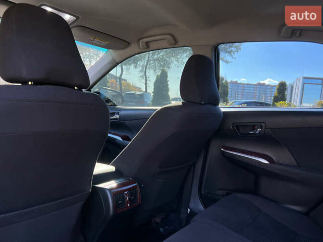 Черный Тойота Камри, объемом двигателя 2.49 л и пробегом 260 тыс. км за 13750 $, фото 17 на Automoto.ua