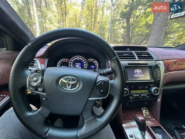 Чорний Тойота Камрі, об'ємом двигуна 2.49 л та пробігом 216 тис. км за 13200 $, фото 25 на Automoto.ua