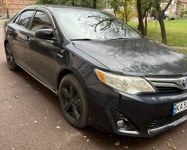 Черный Тойота Камри, объемом двигателя 2.5 л и пробегом 211 тыс. км за 12000 $, фото 7 на Automoto.ua