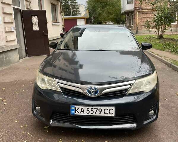 Черный Тойота Камри, объемом двигателя 2.5 л и пробегом 211 тыс. км за 12000 $, фото 10 на Automoto.ua