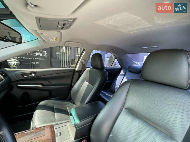 Черный Тойота Камри, объемом двигателя 2.5 л и пробегом 215 тыс. км за 16900 $, фото 21 на Automoto.ua