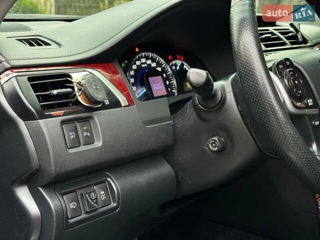 Черный Тойота Камри, объемом двигателя 2.5 л и пробегом 257 тыс. км за 13990 $, фото 25 на Automoto.ua