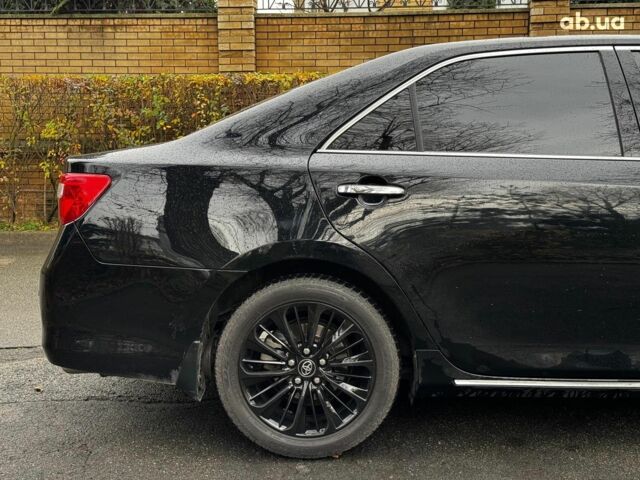 Черный Тойота Камри, объемом двигателя 2.5 л и пробегом 257 тыс. км за 13990 $, фото 6 на Automoto.ua