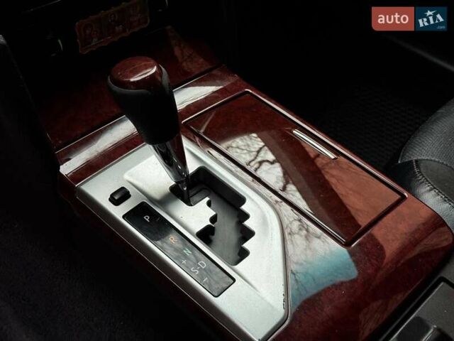 Черный Тойота Камри, объемом двигателя 2.5 л и пробегом 257 тыс. км за 13990 $, фото 19 на Automoto.ua