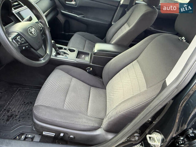 Черный Тойота Камри, объемом двигателя 2.5 л и пробегом 200 тыс. км за 12200 $, фото 22 на Automoto.ua