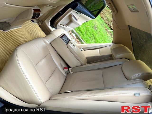 Черный Тойота Камри, объемом двигателя 2.5 л и пробегом 208 тыс. км за 9500 $, фото 9 на Automoto.ua