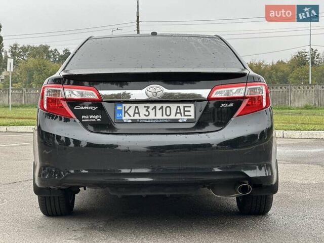 Черный Тойота Камри, объемом двигателя 2.49 л и пробегом 220 тыс. км за 12800 $, фото 5 на Automoto.ua