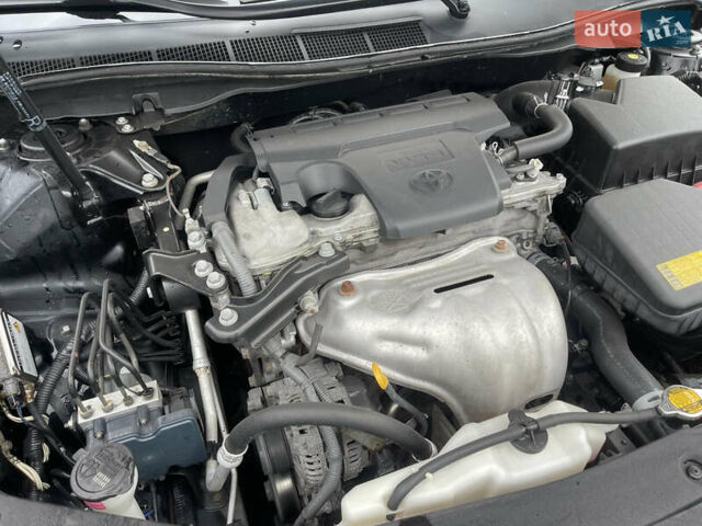 Тойота Камри 2014 в Черкассах на Automoto.ua Черный Тойота Камри, объемом двигателя 2.5 л и пробегом 189 тыс. км за 14250 $, фото 12 на Automoto.ua