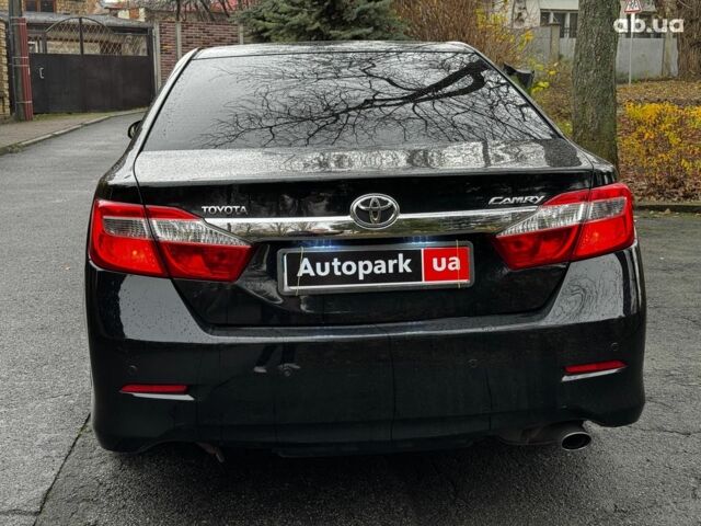 Черный Тойота Камри, объемом двигателя 2.5 л и пробегом 257 тыс. км за 13990 $, фото 9 на Automoto.ua
