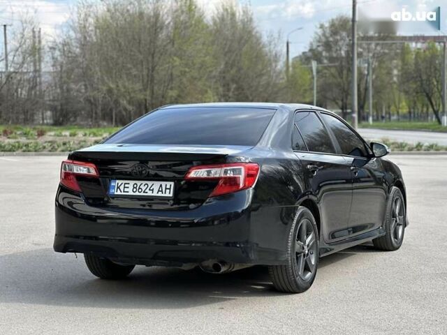 Черный Тойота Камри, объемом двигателя 2.5 л и пробегом 180 тыс. км за 11999 $, фото 22 на Automoto.ua