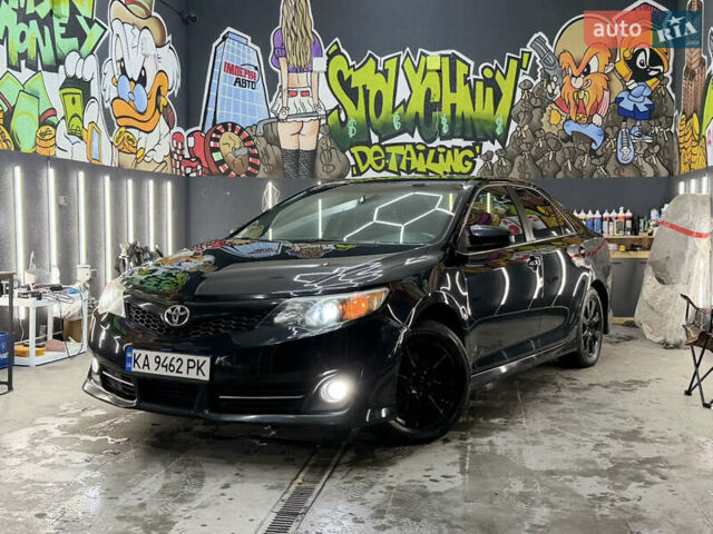 Черный Тойота Камри, объемом двигателя 2.49 л и пробегом 256 тыс. км за 11500 $, фото 17 на Automoto.ua