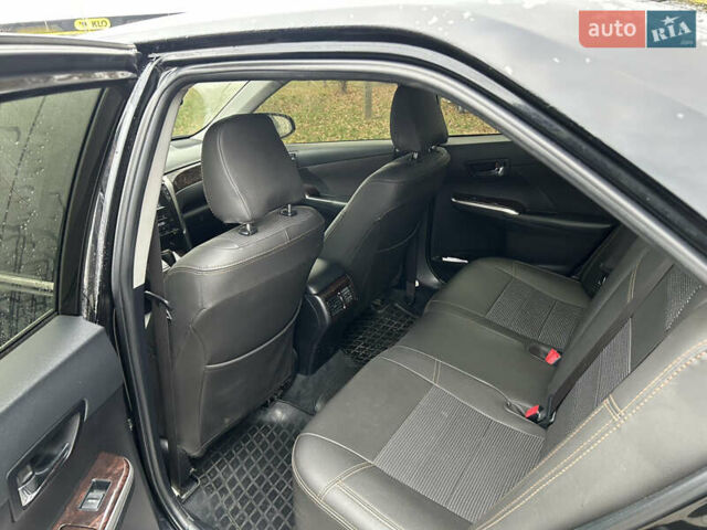 Чорний Тойота Камрі, об'ємом двигуна 2.49 л та пробігом 124 тис. км за 17000 $, фото 7 на Automoto.ua