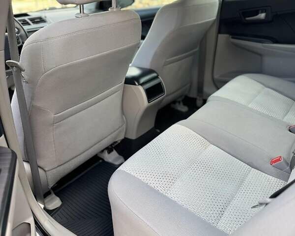 Черный Тойота Камри, объемом двигателя 2.49 л и пробегом 195 тыс. км за 11250 $, фото 15 на Automoto.ua