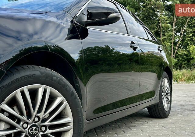 Чорний Тойота Камрі, об'ємом двигуна 2.49 л та пробігом 182 тис. км за 14999 $, фото 27 на Automoto.ua