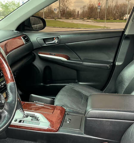 Тойота Камри 2014 в Ирпене на Automoto.ua Черный Тойота Камри, объемом двигателя 2.5 л и пробегом 257 тыс. км за 15200 $, фото 20 на Automoto.ua