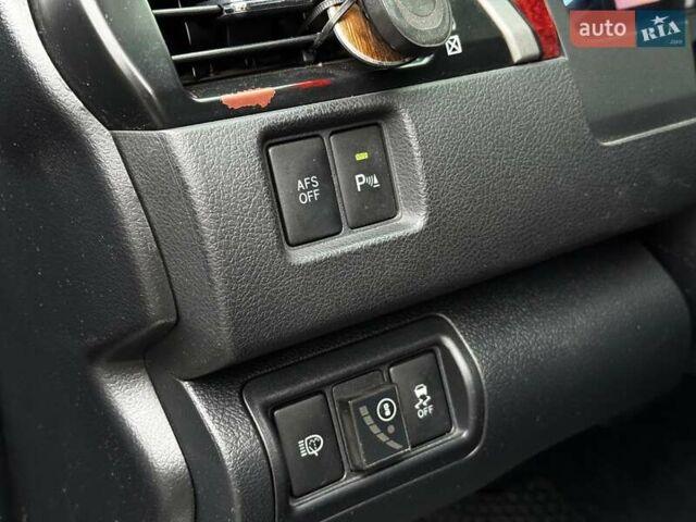 Черный Тойота Камри, объемом двигателя 2.5 л и пробегом 257 тыс. км за 13990 $, фото 17 на Automoto.ua